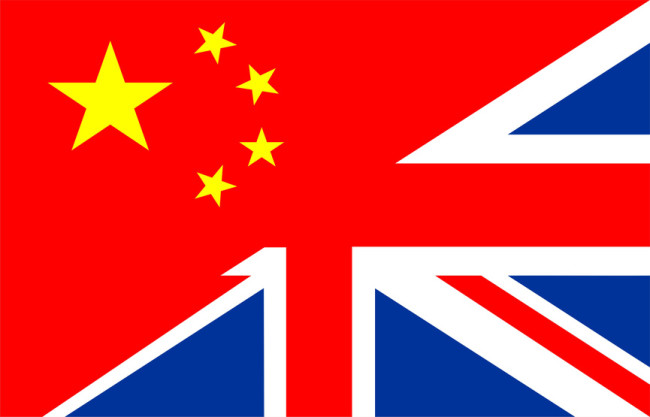英国首相与国务委员杨洁篪商讨深化合作关系