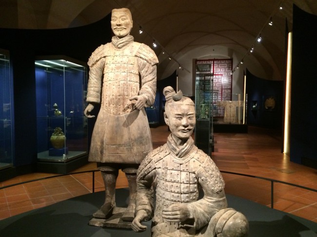 秦兵俑 — 布拉格城堡的新卫士